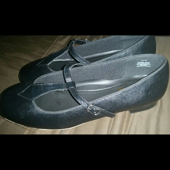 Flats - Picture 2 of 3