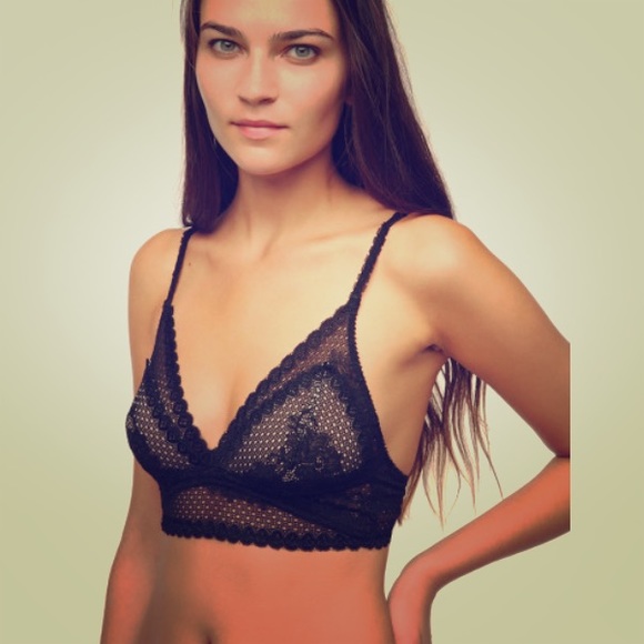 black lace bralette!!🎉