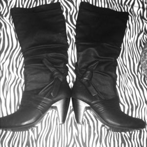 High heel boots