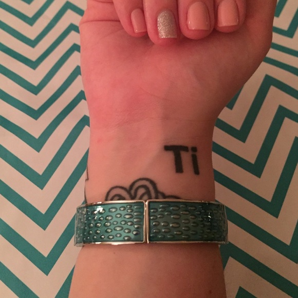 Lia Sophia Turquiose Quench Bracelet NWOT - Picture 2 of 3