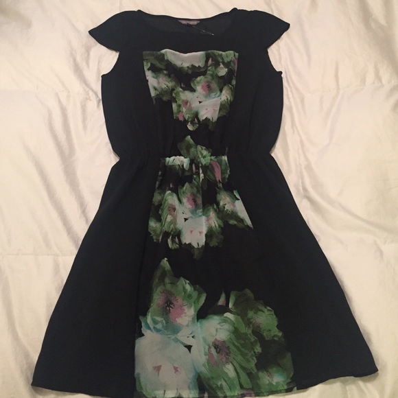 Tinley Road black and floral dress