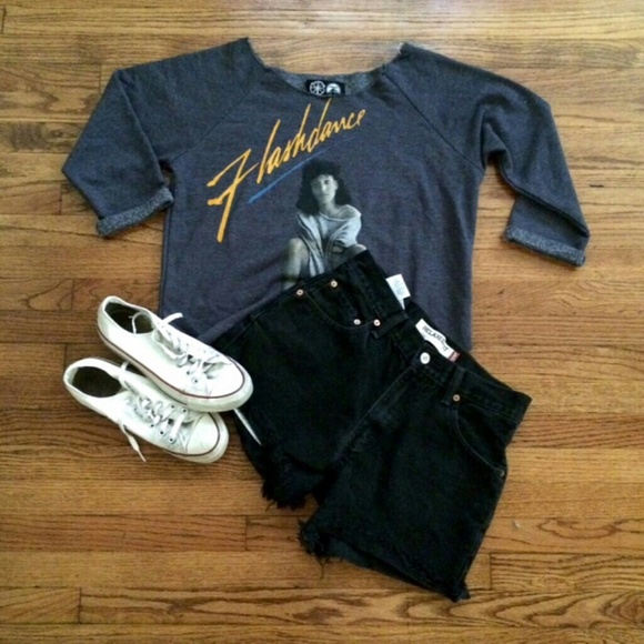 FLASHDANCE SWEATER.