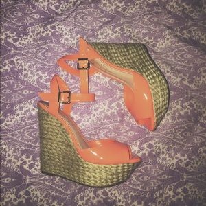 Jessica Simpson wedges
