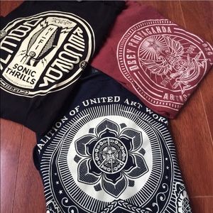 Obey tees XXL