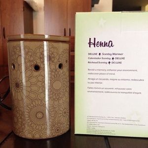 Full size Scentsy warmer