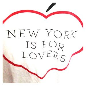 American Apparel "New York is for lovers" Tee