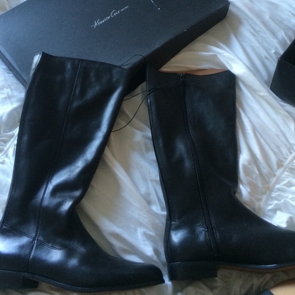 Brand new Kenneth Cole new york boots