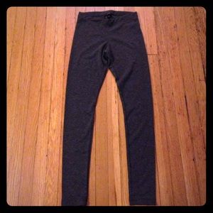 Dark grey leggings