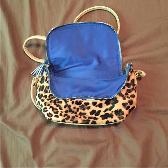 Purse - Picture 2 of 4