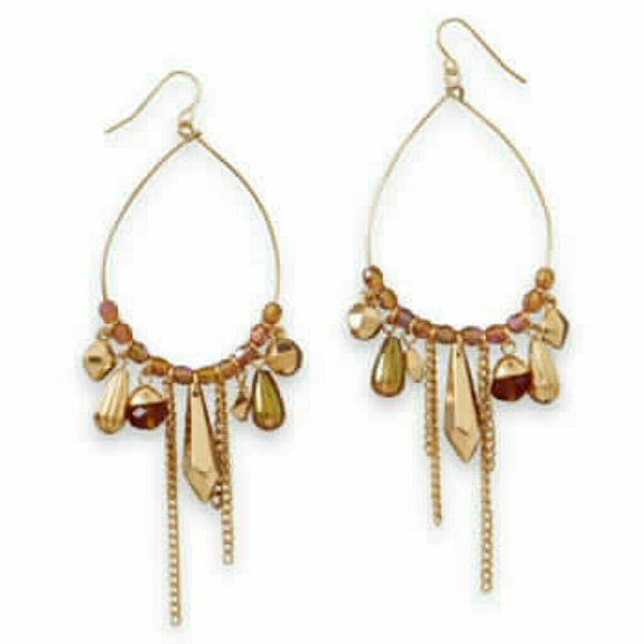 Gold Tone Pear Shape Drop Fashion Earrings