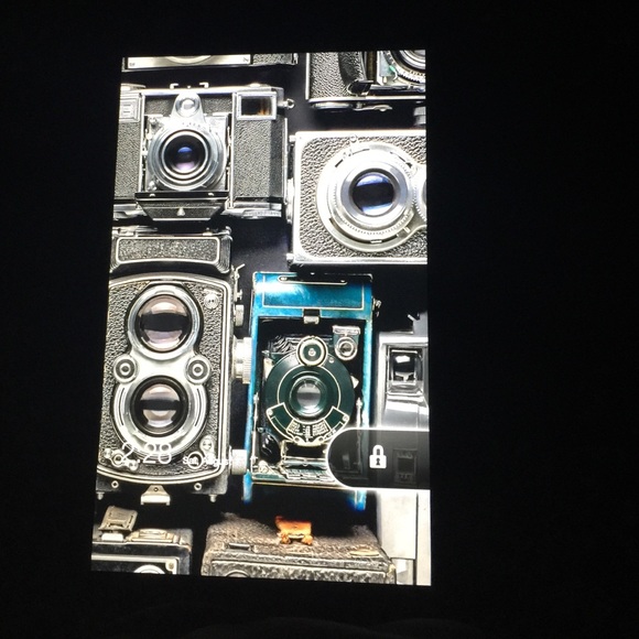 Kindle Fire - Picture 3 of 4