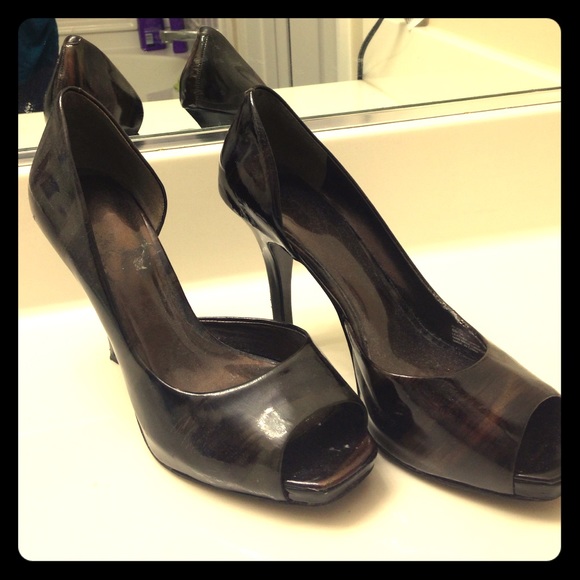 Jessica Simpson Shoes - 🔴SALE🔴 Jessica Simpson Deep Brown Peep Toe Pumps