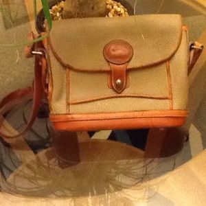 Dooney & Bourke