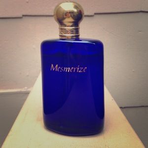 Mesmerize Men Cologne