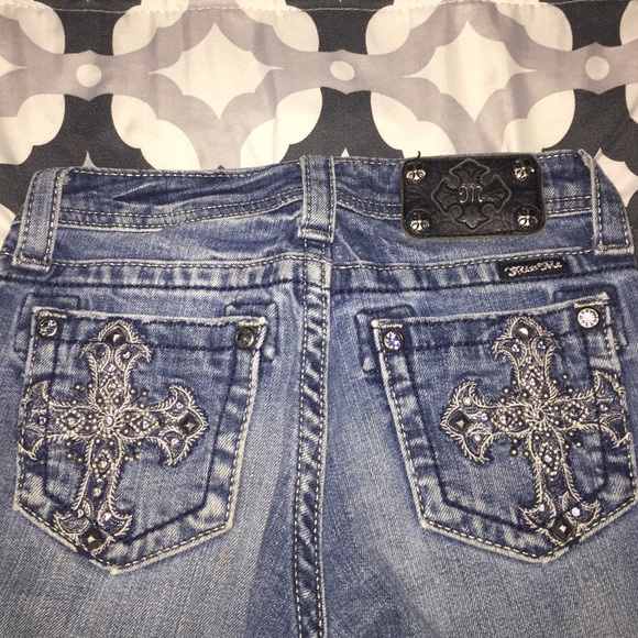 Capris - Picture 2 of 2