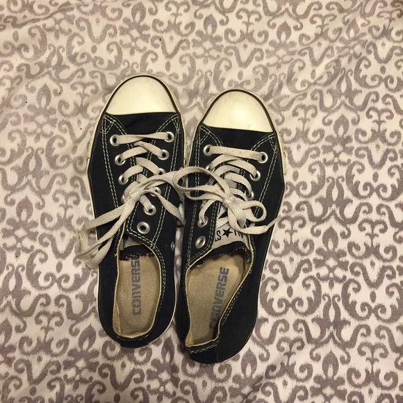 Black converse