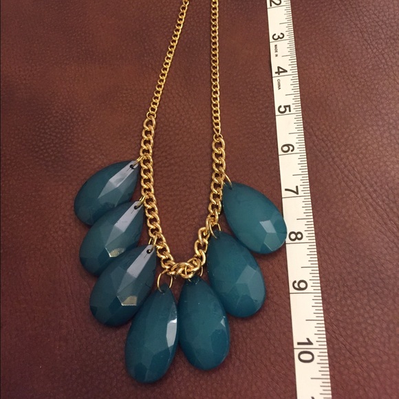 Fashion necklace - Picture 2 of 2