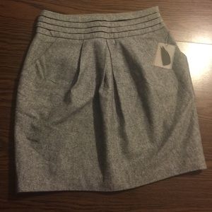 Gray fitted skirt