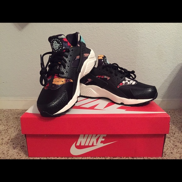 Nike Shoes - Nike Air Huarache (Black/Aloha Pack)