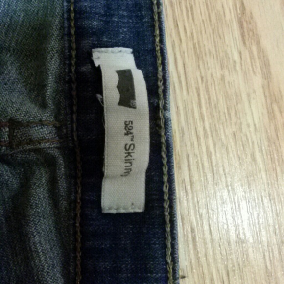 Levis jeans - Picture 2 of 3