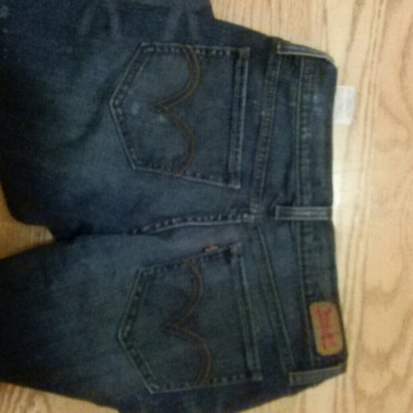 Levis jeans - Picture 3 of 3