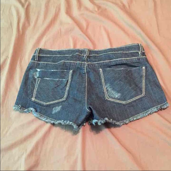 Shorts - Picture 2 of 2