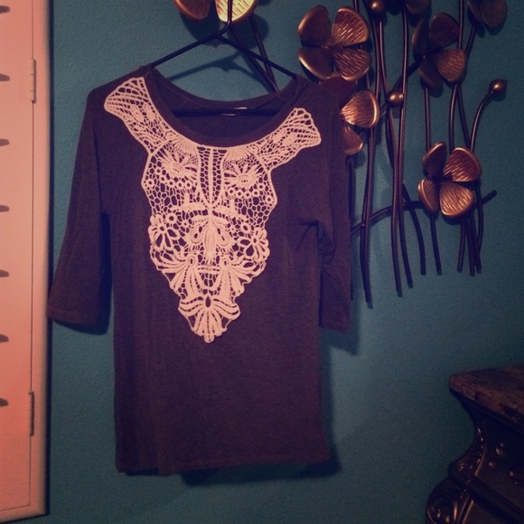 Grey elbow-length top