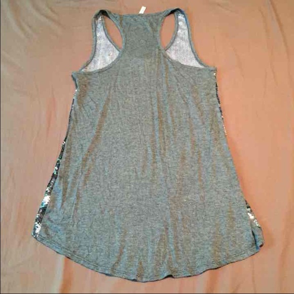 Tank top - Picture 2 of 2