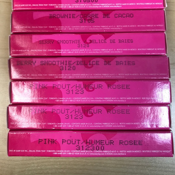 MARY KAY: Signature Lip Glosses - Picture 3 of 3