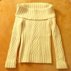Abercrombie bare shoulders wool sweater