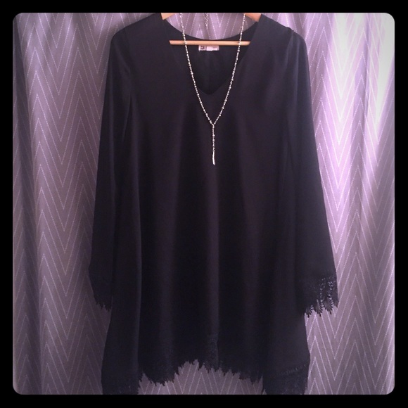 🚫Traded🚫 Bell Sleeve Boho Dress