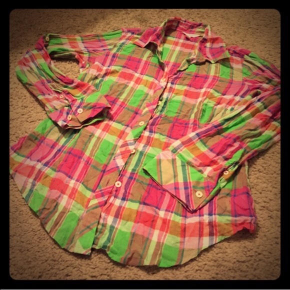 🎉HP!🎉 Lilly Pulitzer Sheer Plaid Button Up - Picture 4 of 4