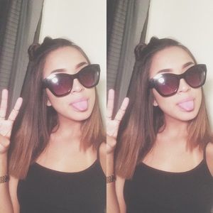 forever 21 black cute sunglasses ✨