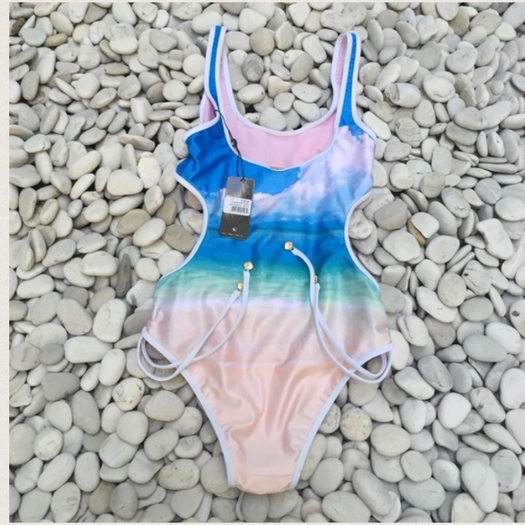 🌊Wildfox Secret Beach monokini💙 with gold charms - Picture 3 of 3