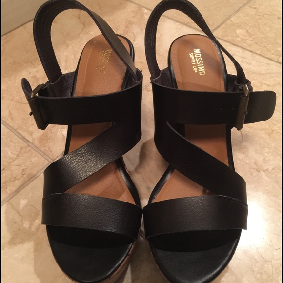 Mossimo Black Wedges