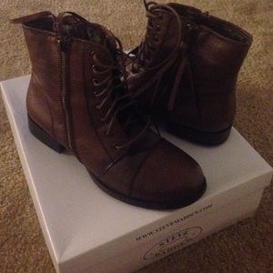 Steve Madden brown low bootie boot.