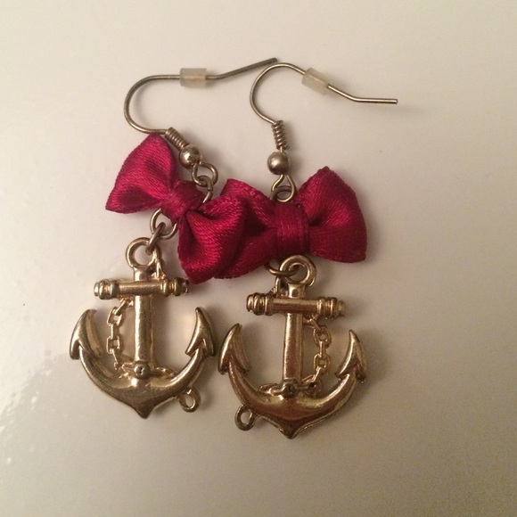 Gold Anchor Earrings