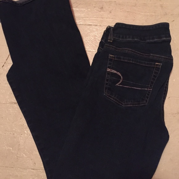 Barely worn American Eagle Jeans