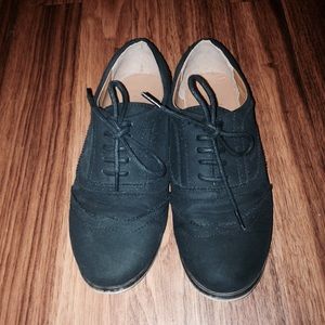 Oxford shoes