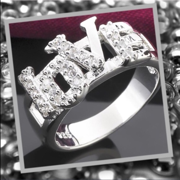 ❤️ New Sterling Silver Diamond Love Ring❤️ - Picture 2 of 3