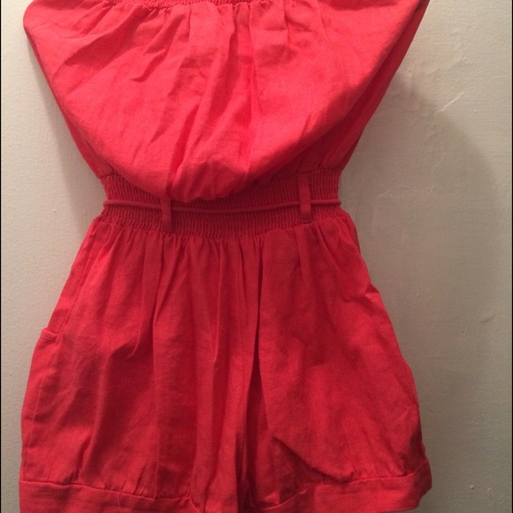 ♥️Final price‼️Coral strapless romper - Picture 2 of 3