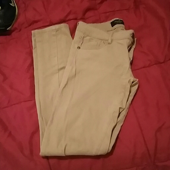 Khaki pants - Picture 1 of 2