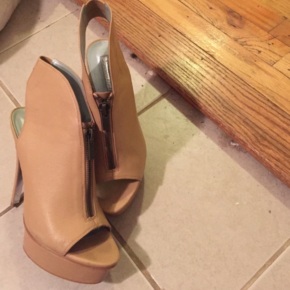 Light tan heels