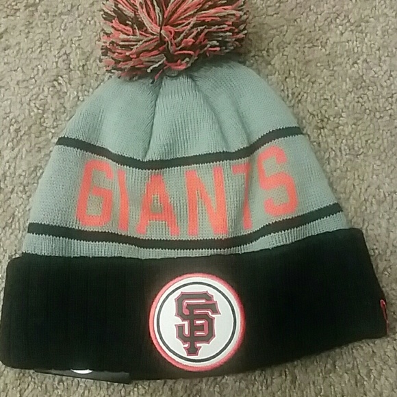 Giants - Picture 1 of 3