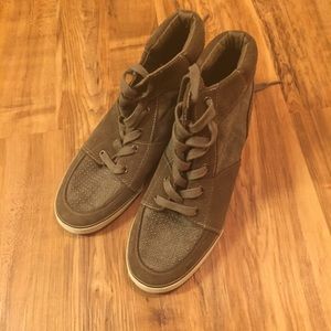 American Eagle wedge sneakers