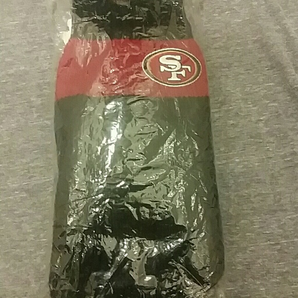 Mittens - Picture 2 of 2