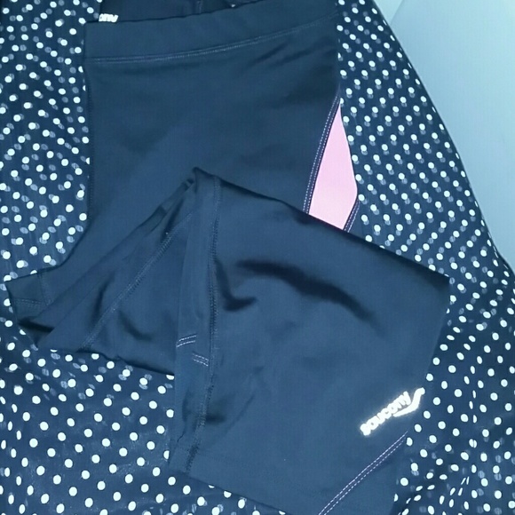 Saucony athletic capris