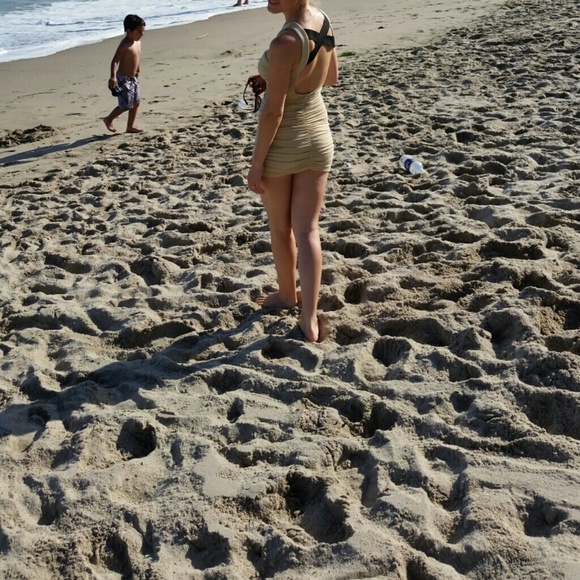 DRESS! - Picture 2 of 2