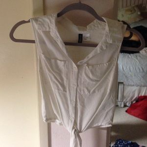 A crop top