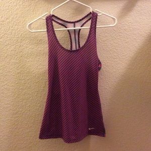 Nike // Workout tank